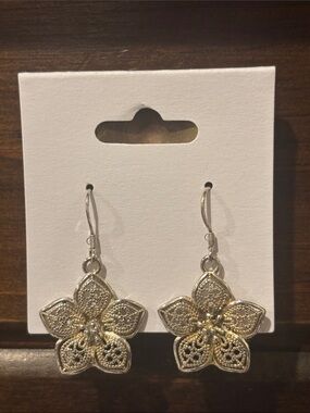 Vintage Sterling Silver filigree earrings